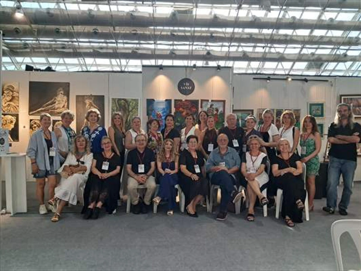 3. Antalya &Ccedil;ağdaş Sanat Fuarı, Sanatseverleri Ağırladı