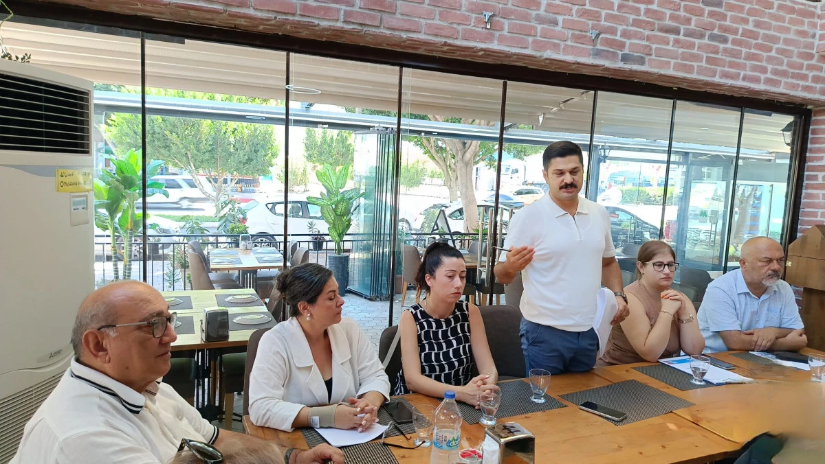 Ahmet Burak Zor'dan Konyaaltı'na Birlik Çağrısı: “Parti İçi Kavga Bitsin