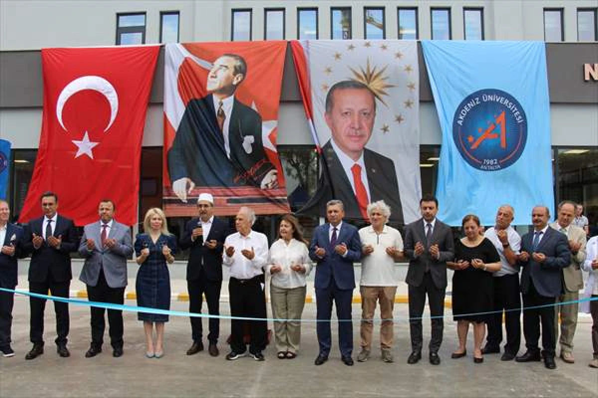 Akdeniz &Uuml;niversitesi Hastanesi'nin Yeni N&ouml;roloji Polikliniği Binası Hizmete A&ccedil;ıldı