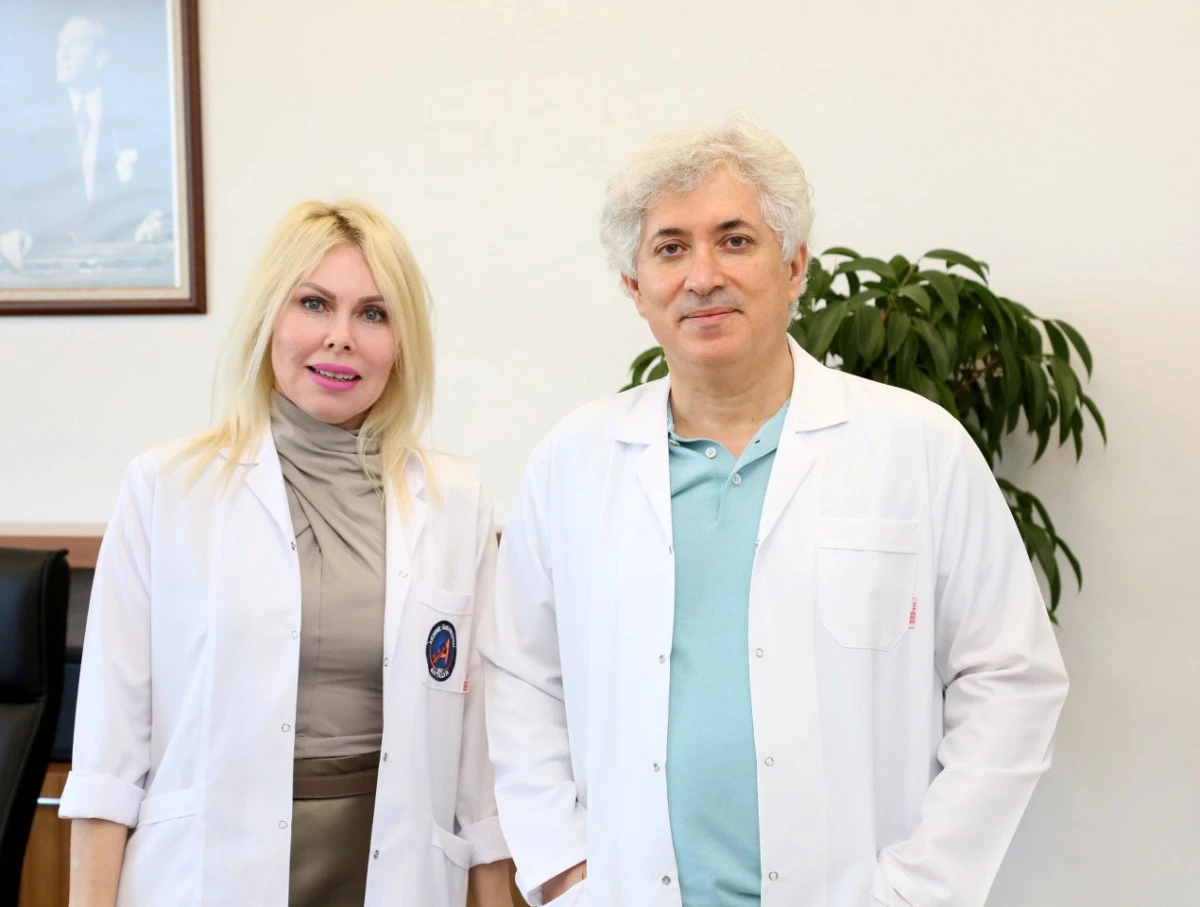 Akdeniz &Uuml;niversitesinde T&uuml;rkiye'nin &Uuml;&ccedil;&uuml;nc&uuml; Rahim Nakli Ger&ccedil;ekleştirildi