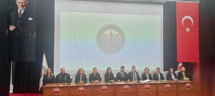 ANTALYA BAROSU&rsquo;NDA REKOR KATILIMLI DEMOKRASİ Ş&Ouml;LENİ: &ldquo;TEK PUSULAMIZ CUMHURİYET VE ATAT&Uuml;RK İLKELERİ&rdquo;