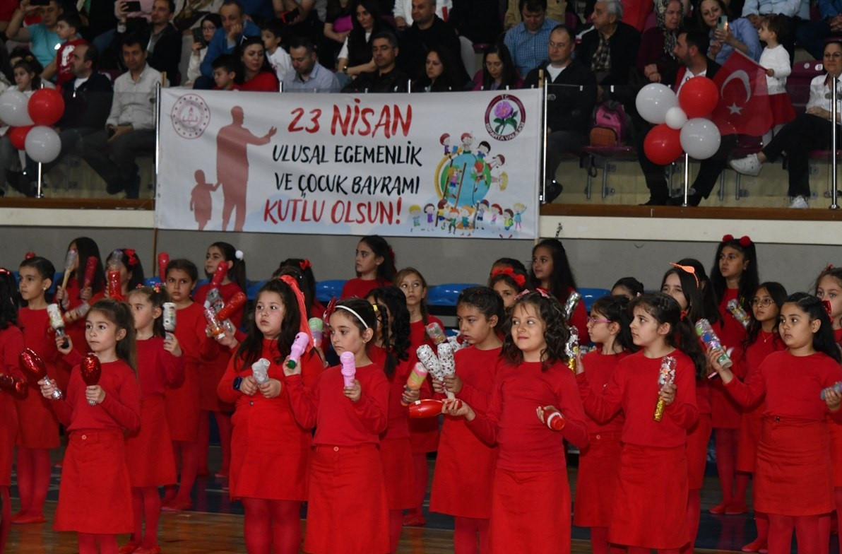Antalya, Burdur ve Isparta  illerde 23 Nisan Ulusal Egemenlik ve Çocuk Bayramı Kutlandı