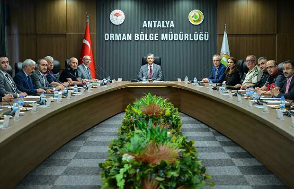 Antalya İli Orman Yangınlarını &Ouml;nleme Planı Bu Yıl Y&uuml;r&uuml;rl&uuml;ğe Girecek