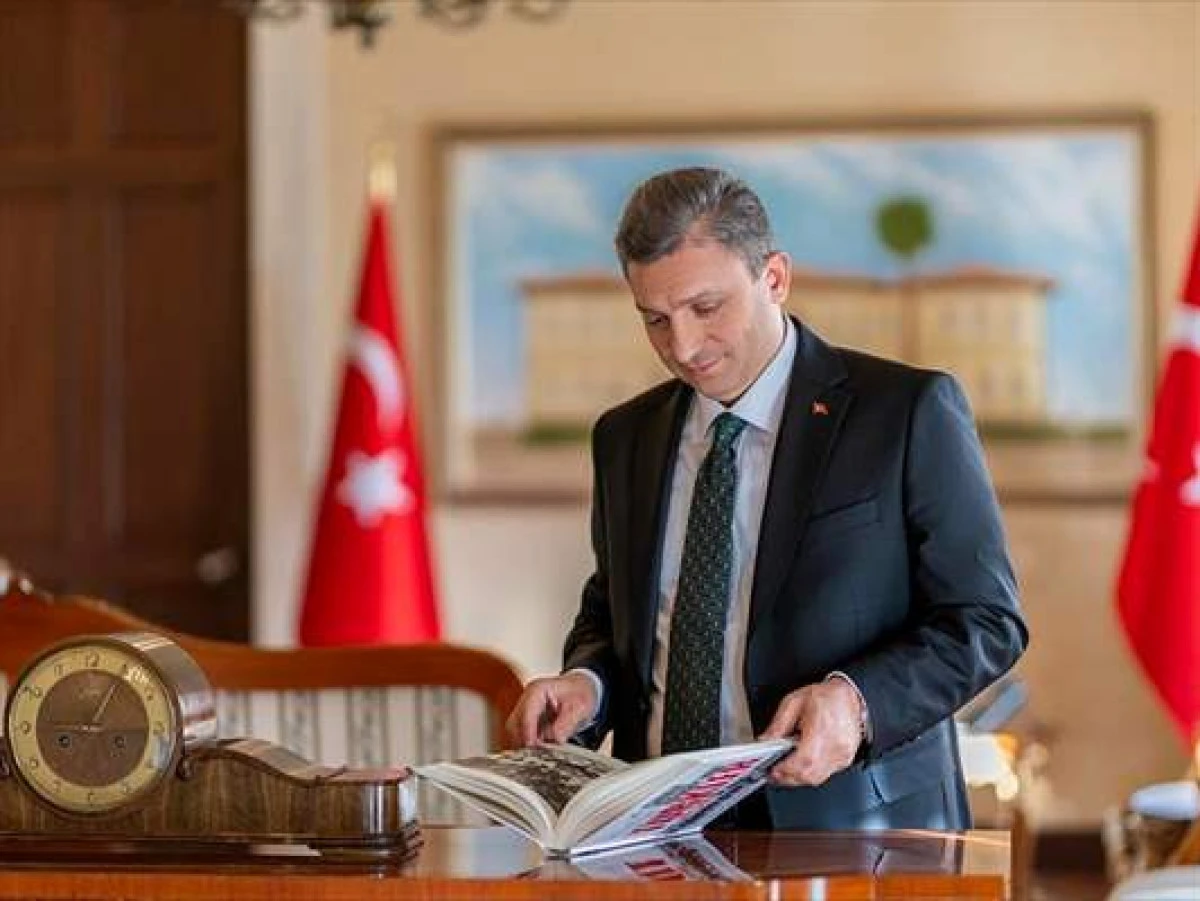 Antalya Valisi Şahin'den 29 Ekim Cumhuriyet Bayramı Mesajı