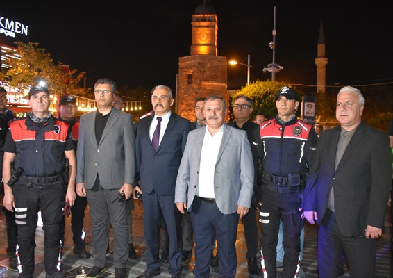 Antalya'da 4 bin polisle 
