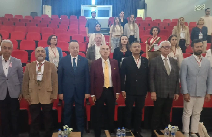 Antalya'da İçmimarlık Zirvesi: Eğitimin Geleceği Masaya Yatırıldı