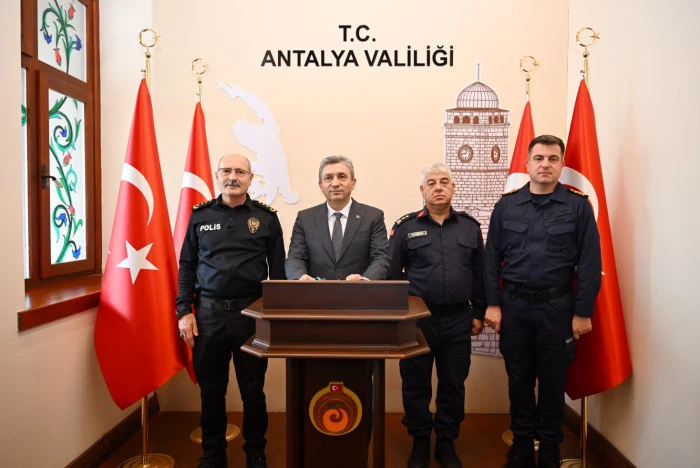 Antalya'da "İl Asayiş ve G&uuml;venlik Bilgilendirme Toplantısı" Yapıldı