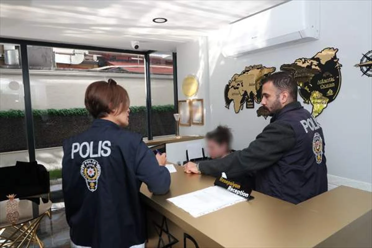 Antalya'da Konaklama Tesisleri Ve Ara&ccedil; Kiralama Firmaları Denetlendi