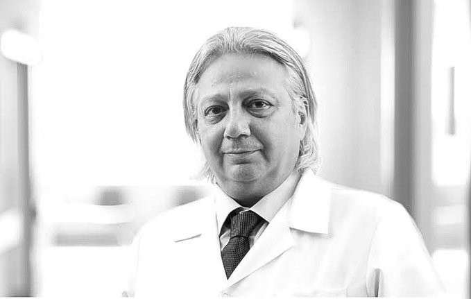 Antalya'da sayısız organ nakli ameliyatına imza atan Prof. Dr. Demirbaş vefat etti