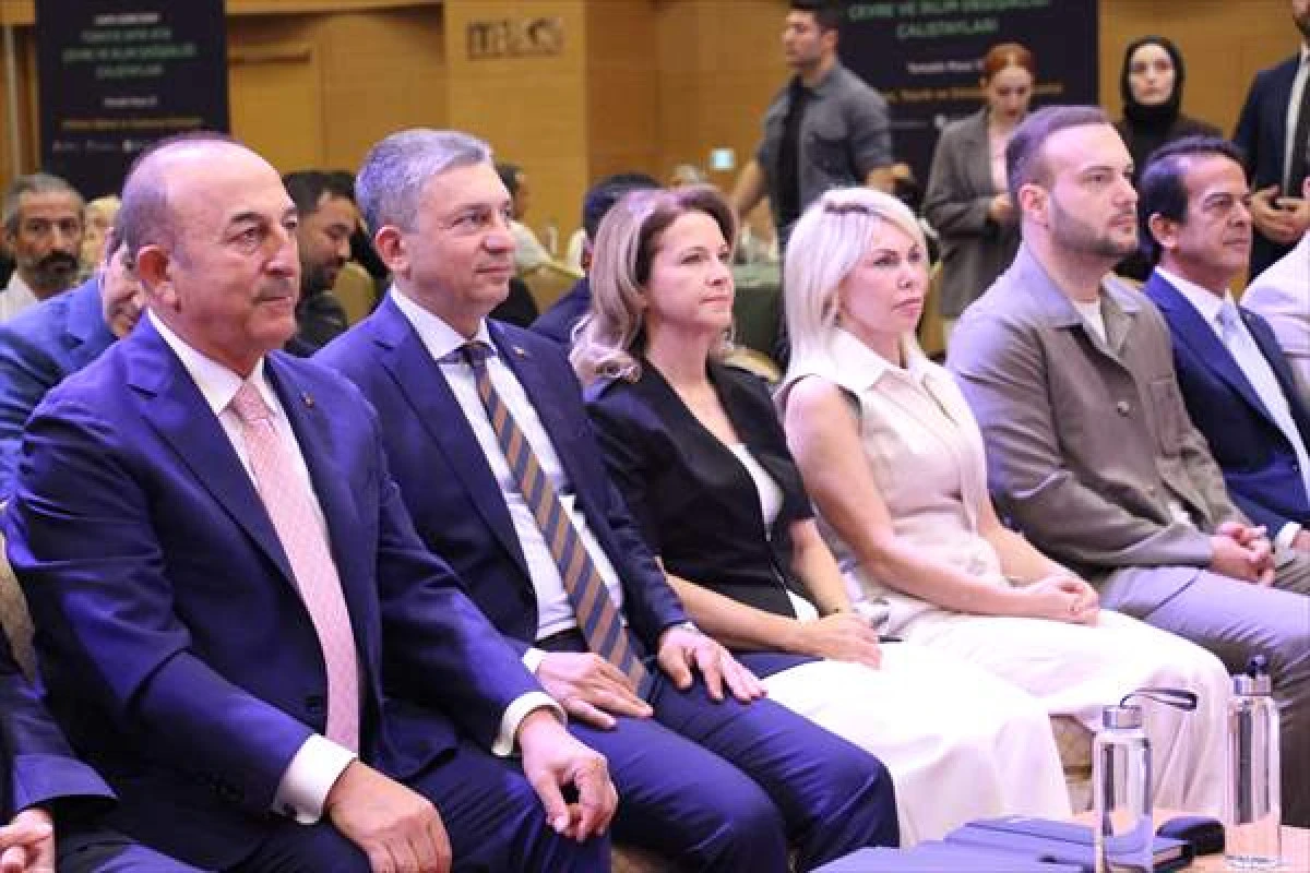Antalya'da Sıfır Atık, &Ccedil;evre Ve İklim Değişikliği &Ccedil;alıştayı D&uuml;zenlendi