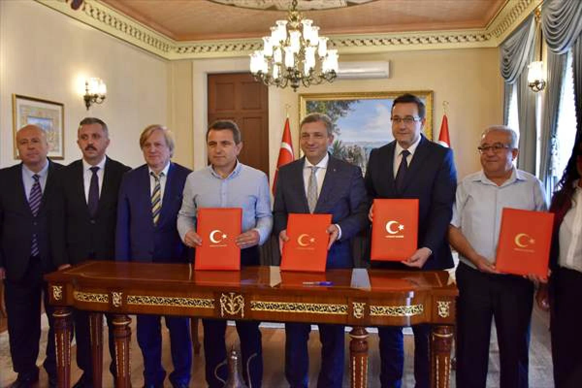 Antalya'da Top&ccedil;u Y&uuml;zbaşı Mustafa Ertuğrul Aker Bataryası'nın İhyası İ&ccedil;in İş Birliği Protokol&uuml; İmzalandı
