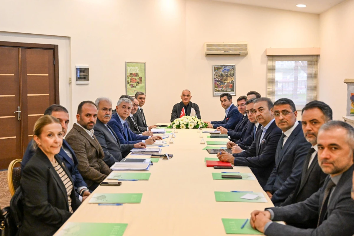 Bakan Ersoy: &ldquo;Belek&rsquo;in Turizm Potansiyelini Daha da G&uuml;&ccedil;lendireceğiz&rdquo;