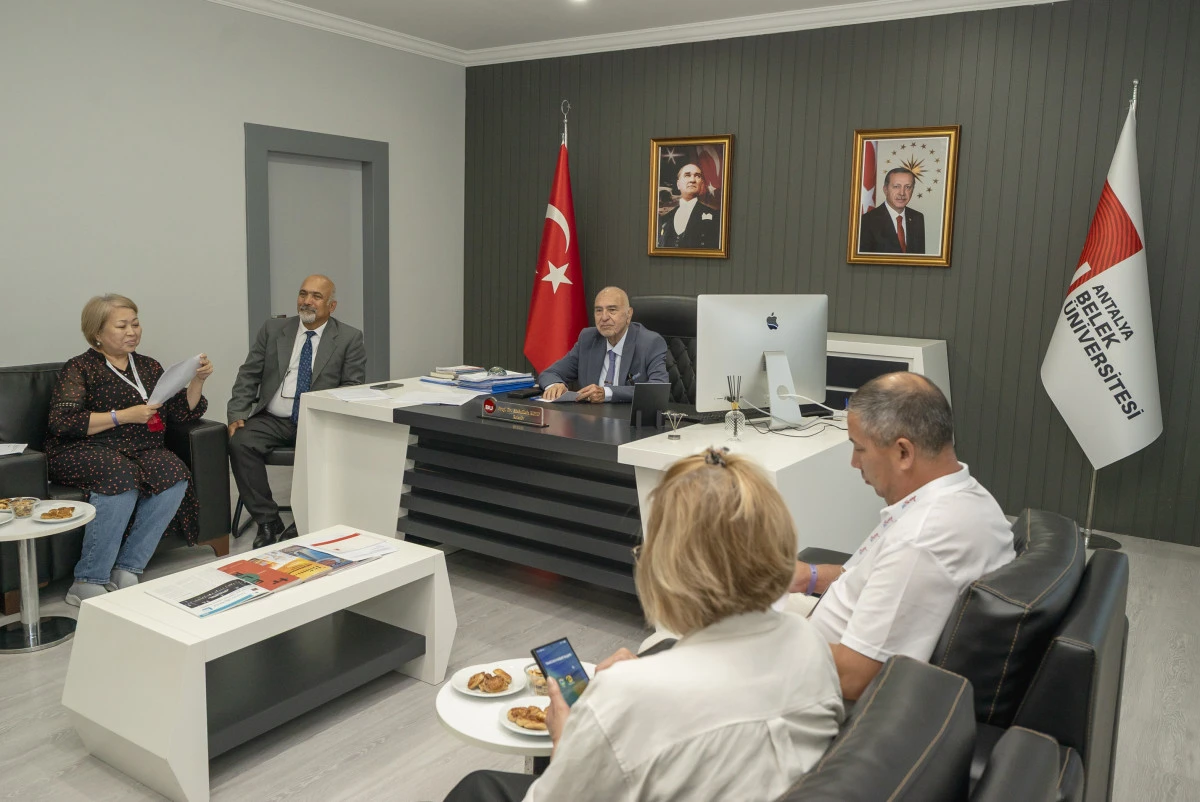 Belek &Uuml;niversitesi&rsquo;nden Kazakistan&rsquo;a Eğitim K&ouml;pr&uuml;s&uuml;