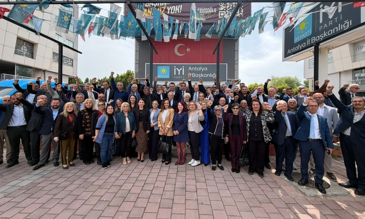 Burak Dalgın Antalya&rsquo;da &Uuml;reticinin Sesine Kulak Verdi