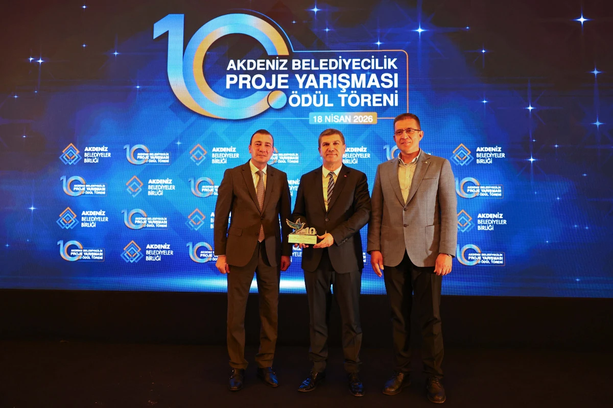 Burdur Belediyesi&rsquo;ne Anlamlı &Ouml;d&uuml;l