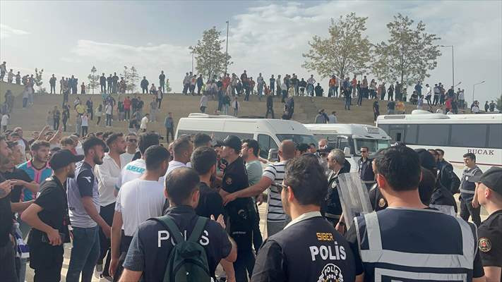 Burdur'da Amatör Futbol Maçında Arbede Çıktı