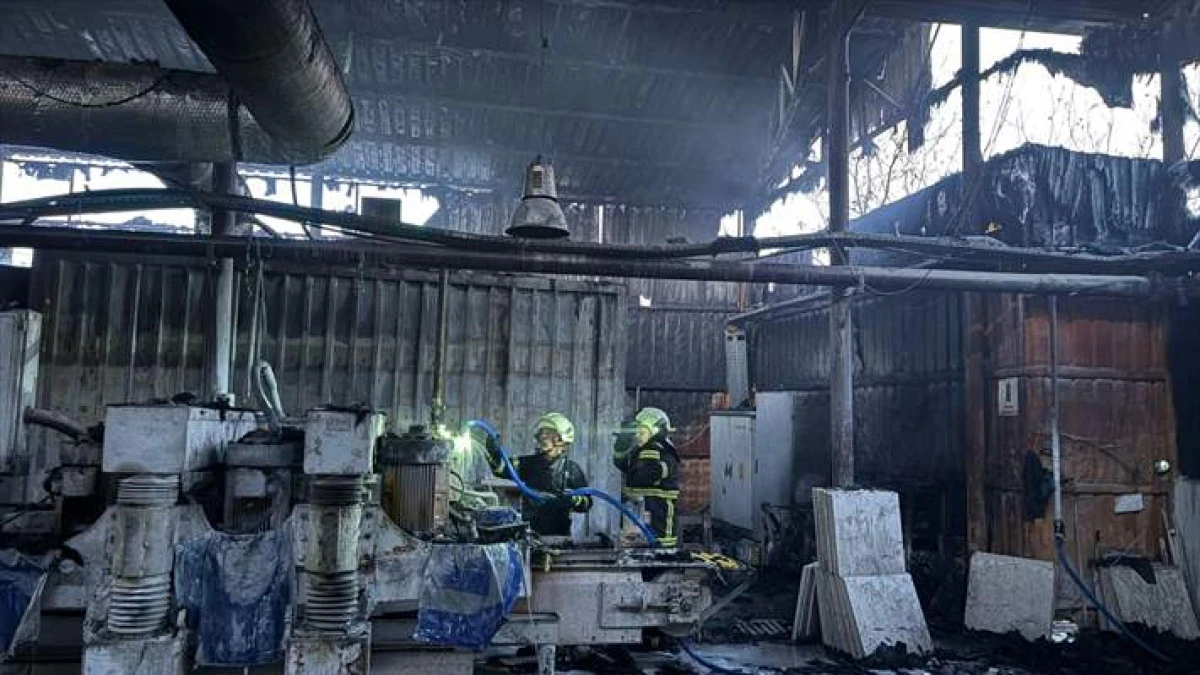 Burdur'da Mermer Fabrikasında Çıkan Yangın Söndürüldü