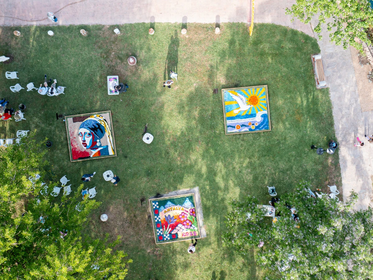 &Ccedil;i&ccedil;ek Desenleri G&uuml;nleri&rsquo;nde Son Başvuru Fırsatı