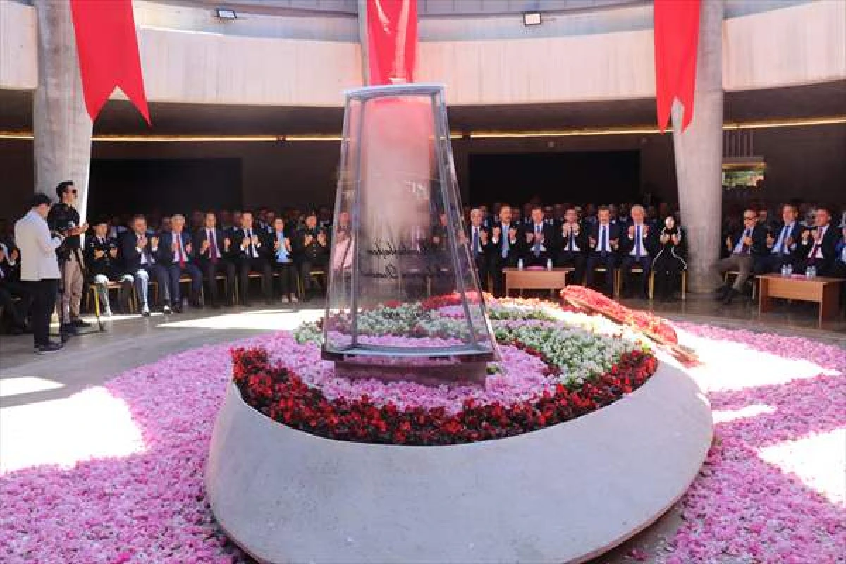 Dokuzuncu Cumhurbaşkanı S&uuml;leyman Demirel Mezarı Başında Anıldı