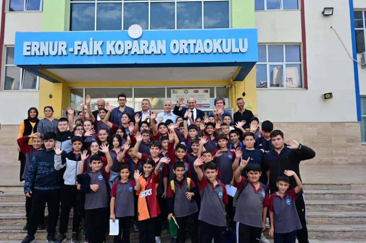 EĞİTİME TAM DESTEK ! KEPEZ'DE BAŞKAN KOCAGÖZ'DEN EĞİTİM SEFERBERLİĞİ