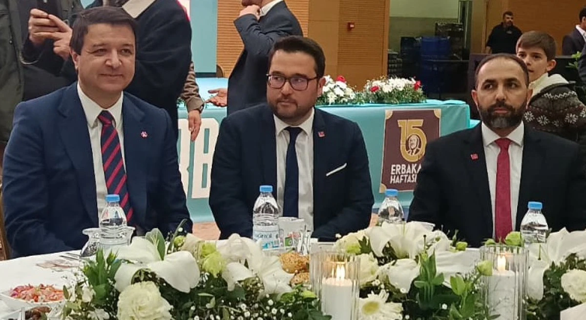 "ERBAKAN HOCA'NIN HAYALLERİNE TUTUNACAĞIZ"