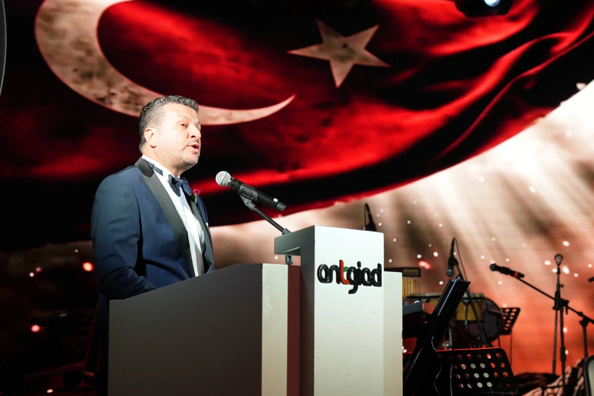 ERCAN YAVAŞ: &ldquo;CUMHURİYETİN İKİNCİ Y&Uuml;ZYILINDA EN B&Uuml;Y&Uuml;K G&Ouml;REVİMİZ, GELECEĞİ İNŞA ETMEKTİR&rdquo;