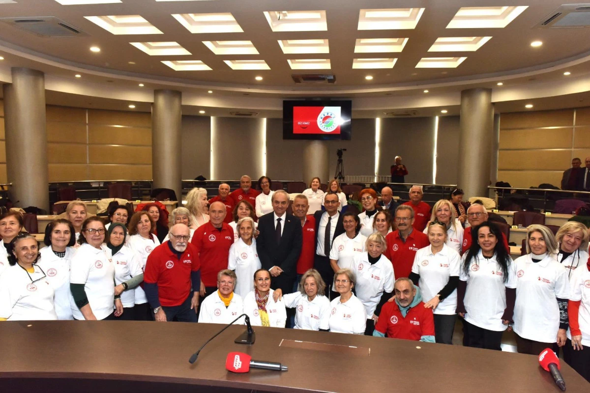 &ldquo;Gen&ccedil;lerde Hız, Yaşlılarda İstikamet: Kepez&rsquo;de Şehrin Hafızası G&ouml;reve Hazır&rdquo;