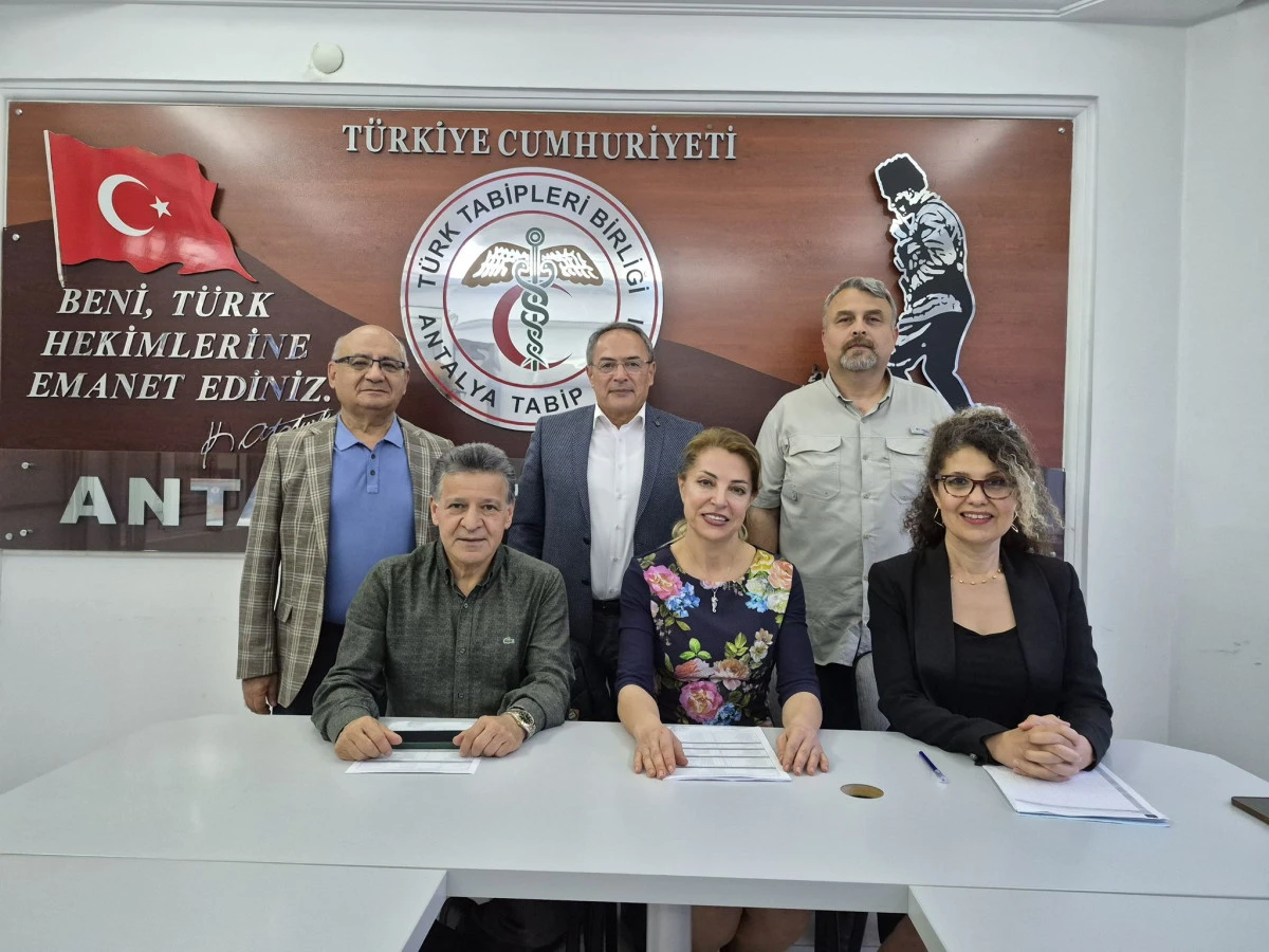 Hekim Birliği Ezici Zaferle Antalya Tabip Odası&rsquo;nda İktidarda