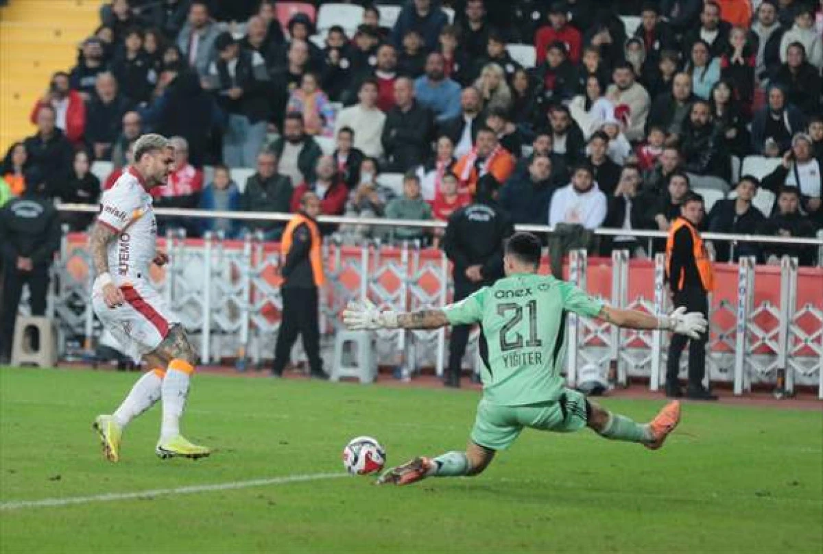 Hesap.com Antalyaspor: 1 - Galatasaray: 4