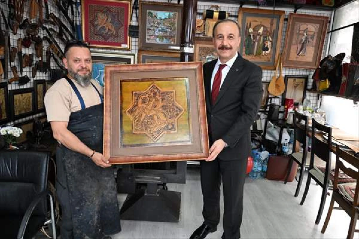 Isparta Valisi Abdullah Erin'den Deri Sanatçısı İbrahim Atalar'a Ziyaret