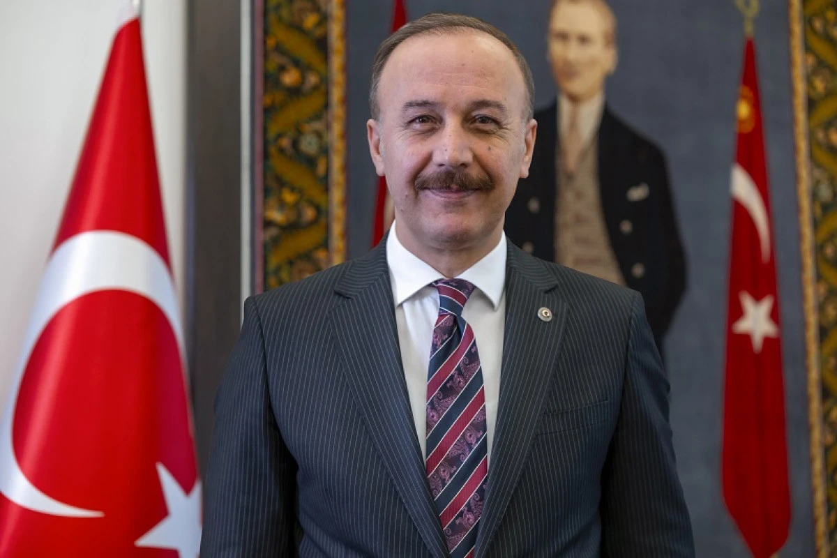 Isparta Valisi  ERİN'in 30 Ağustos Zafer Bayramı Mesajı