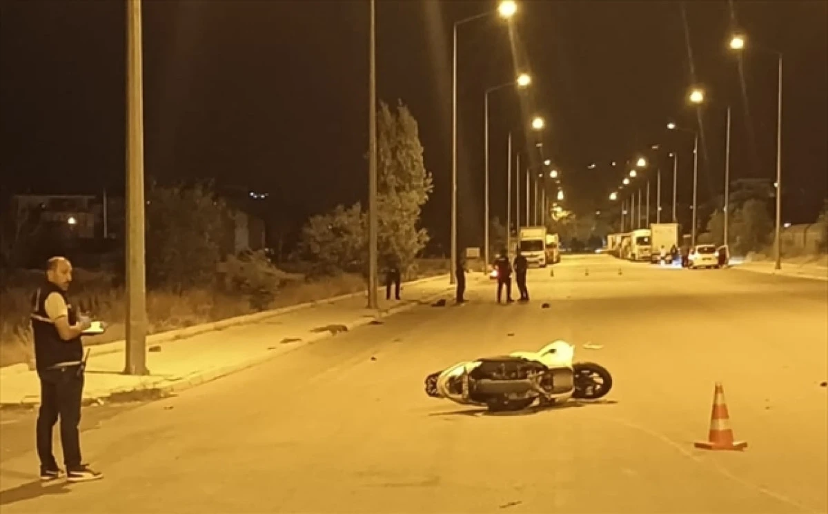 Isparta'da İki Motosikletin Çarpıştığı Kazada 2 Kişi Öldü, 1 Kişi Yaralandı