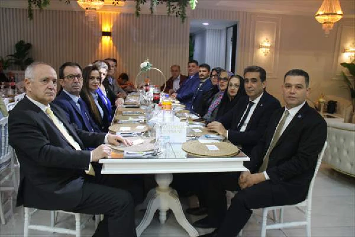 İYİ Parti Serik İl&ccedil;e Başkanlığı Şehit Yakınları Ve Gaziler İ&ccedil;in İftar Verdi