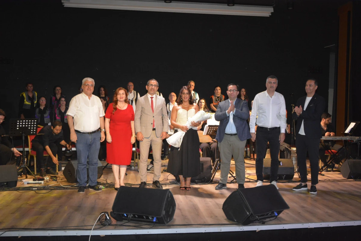 Karadeniz&rsquo;in Dalgaları Antalya&rsquo;da Yankılandı