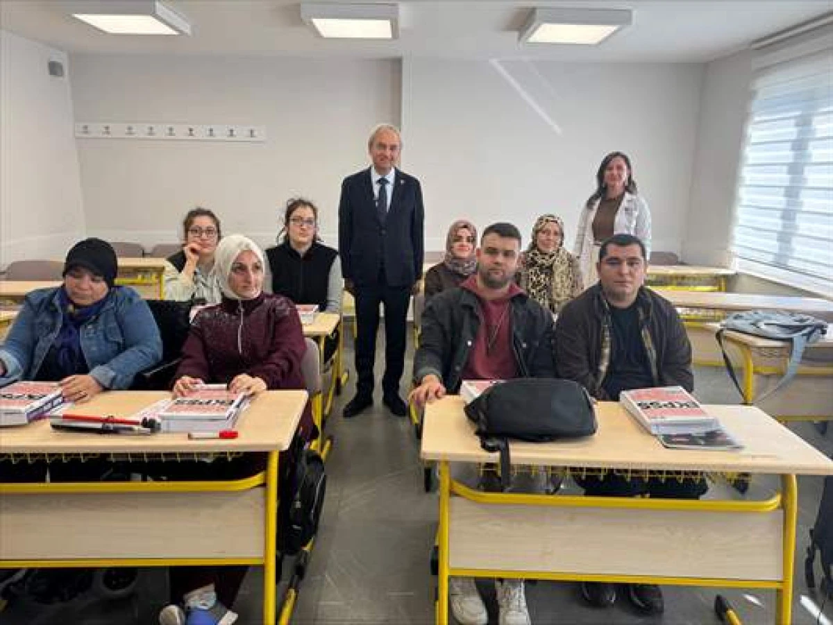 Kepez Belediye Başkanı Kocag&ouml;z, EKPSS Kursiyerleriyle Buluştu