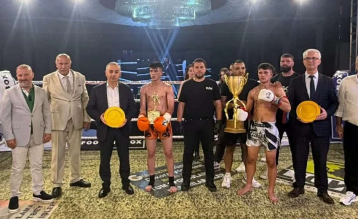 Kepez Kent Meydanı’nda 22 Ağustos’ta Kick Boks Rüzgarı Esecek 