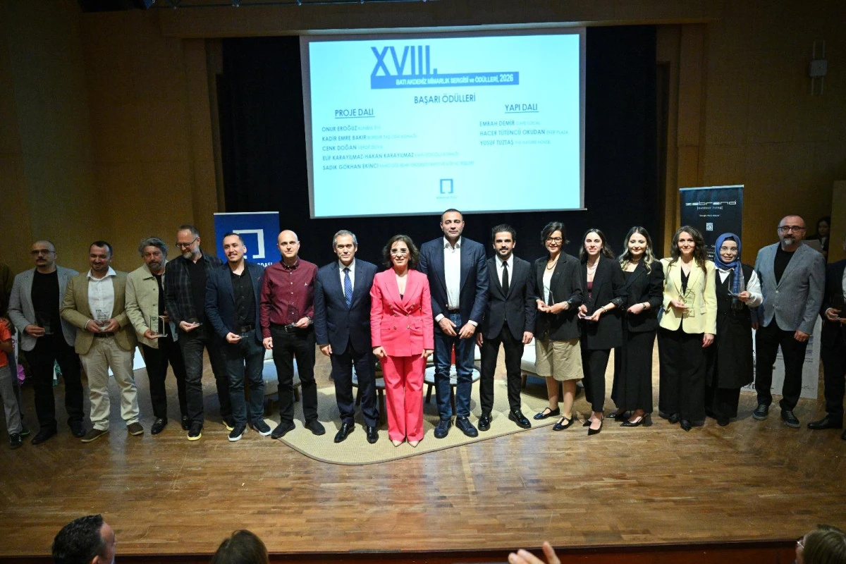 Mimarlar Odası Antalya Şubesi&rsquo;nden &Ccedil;ifte Kutlama