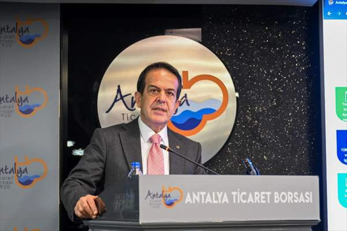 TARIMIN BAŞKENTİNDE 'YAPISAL DARALMA' ALARMI: "&Uuml;RETİM OLMAZSA GELECEK OLMAZ!"