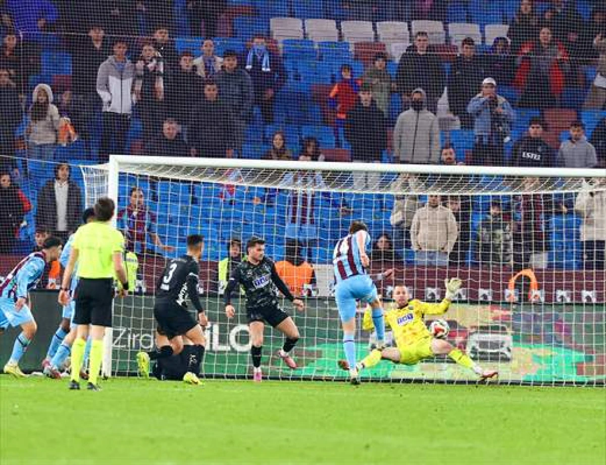 Trabzonspor: 0 - Corendon Alanyaspor: 1