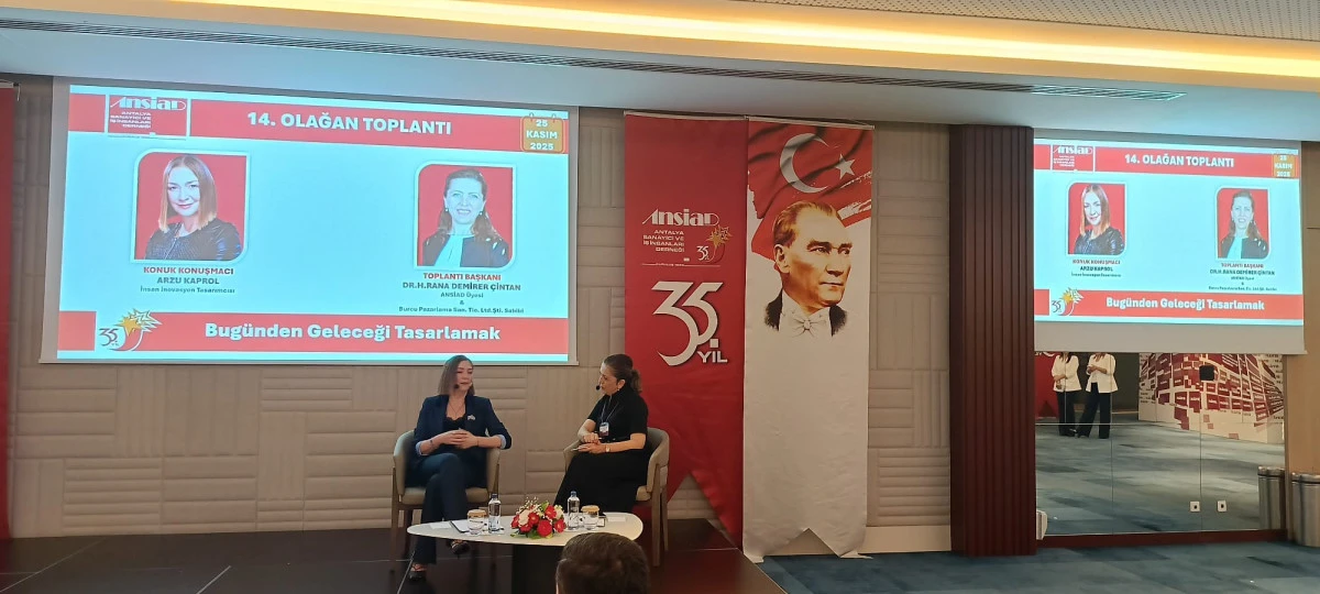 Ünlü Tasarımcı Arzu Kaprol’dan ANSİAD’da Çarpıcı Mesajlar: “TSK İçin Ücret Almadım, Bu Kuvâ-yi Milliye Ruhudur”