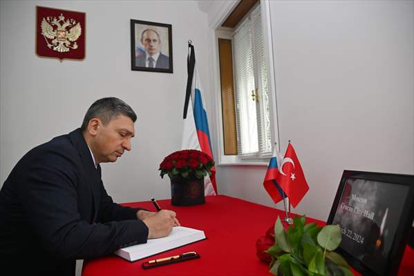 Vali Hulusi Şahin'den Rusya'nın Antalya Başkonsolosluğuna taziye ziyareti