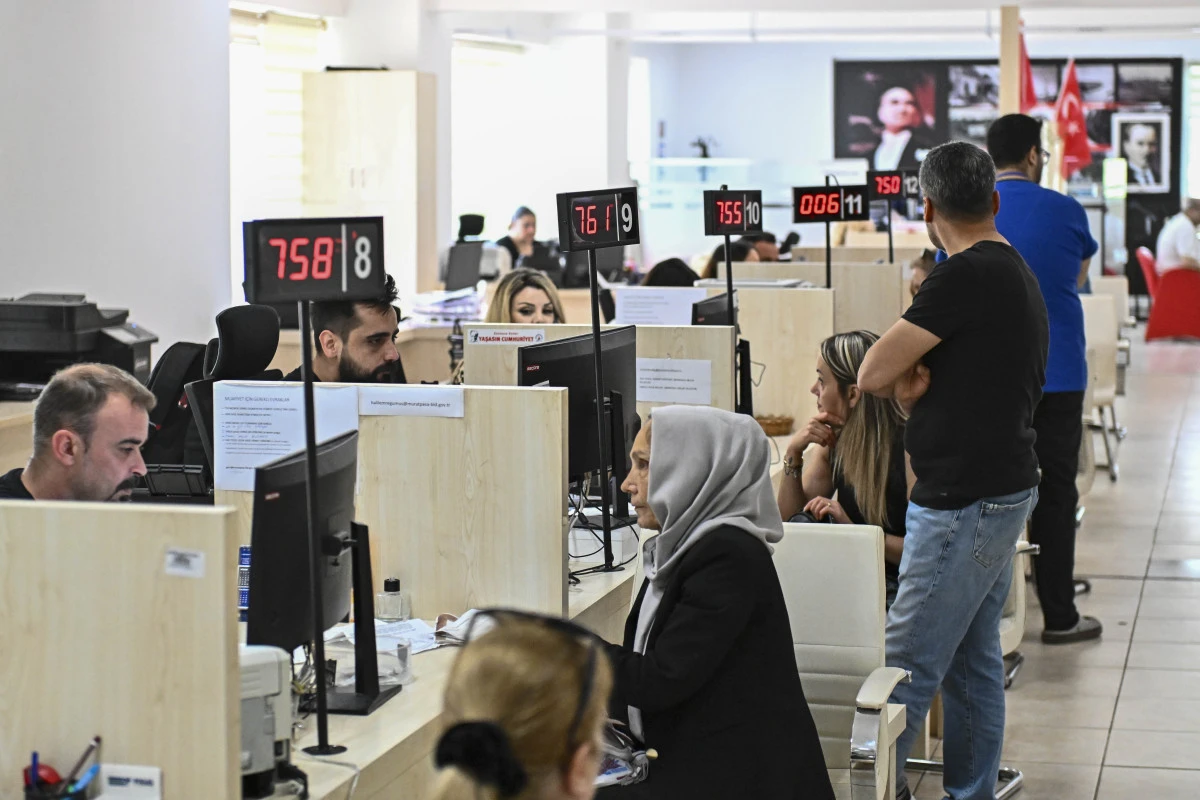 Vezneler Hafta Sonu A&ccedil;ık Olacak