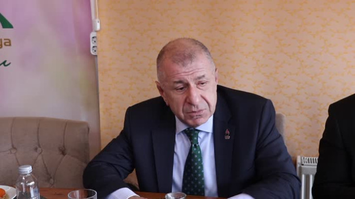 Zafer Partisi Genel Başkanı Özdağ Burdur, Isparta ve Antalya'da ziyaretlerde bulundu